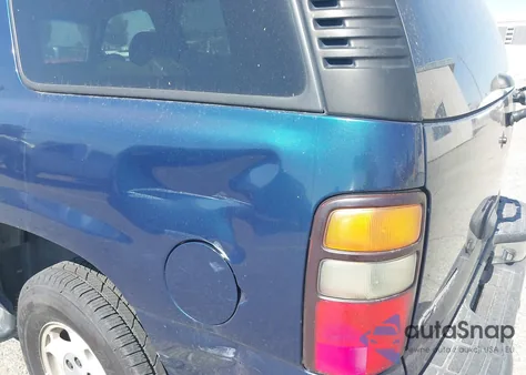 2006 Chevrolet Tahoe Ls from USA, damaged, VIN 1GNEK13Z76R126738